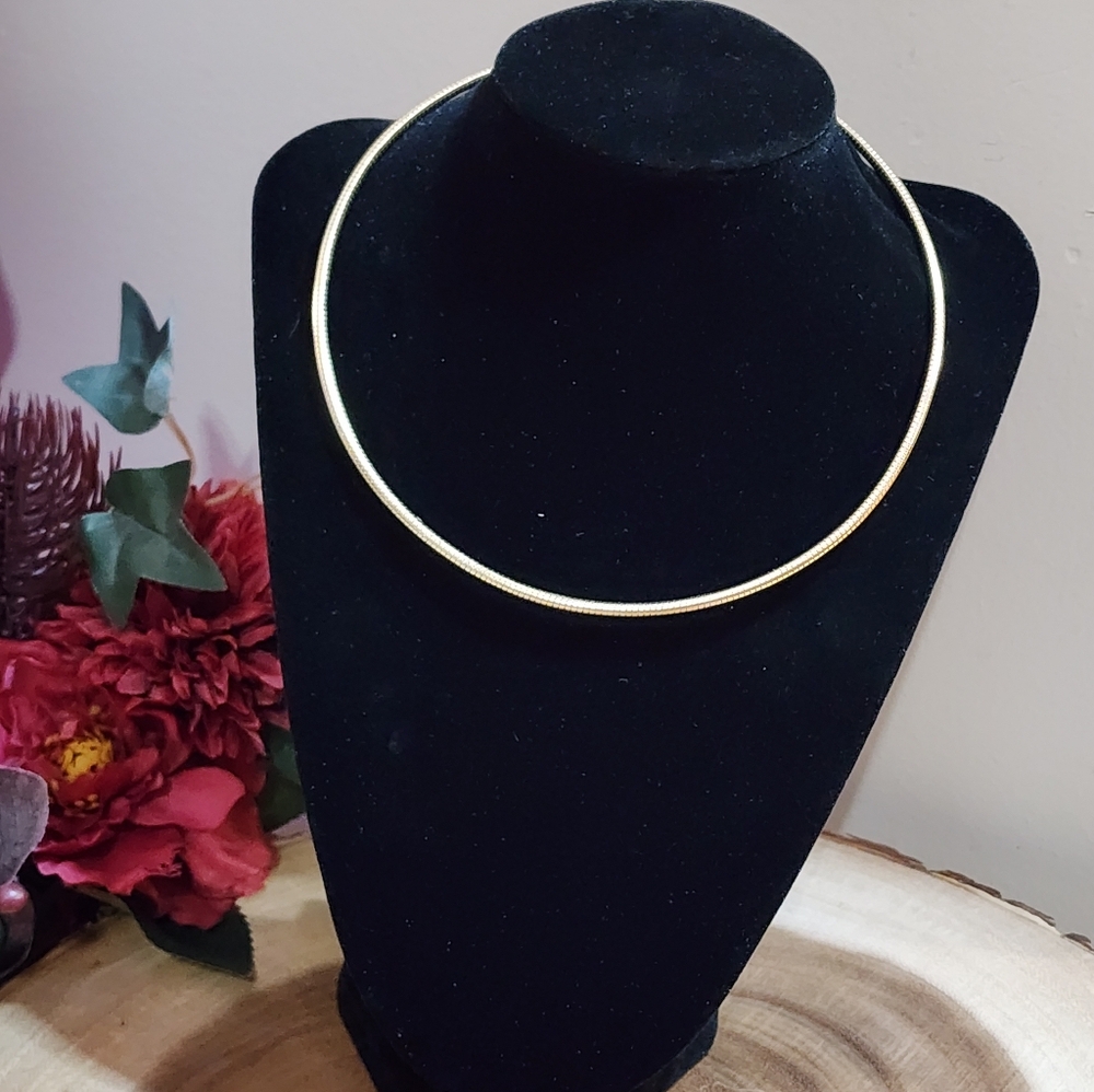 Elegant Gold Toned Omega Choker Necklace